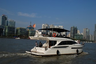 台湾AVA 49豪华游艇 11 台湾AVA 49豪华游艇 11